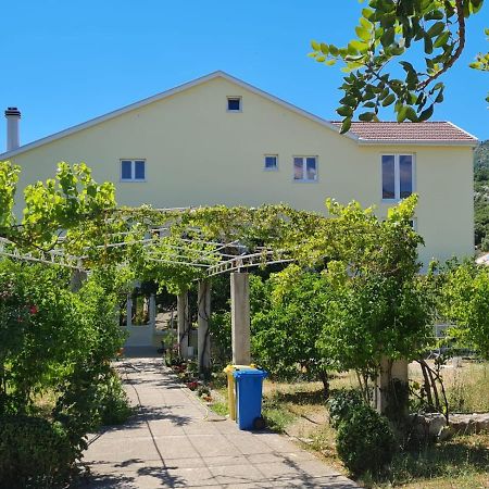 אורביץ Apartments Figa מראה חיצוני תמונה